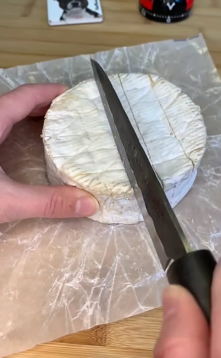 Se mangi formaggio, non dovresti più prendere formaggio. Vedi di più