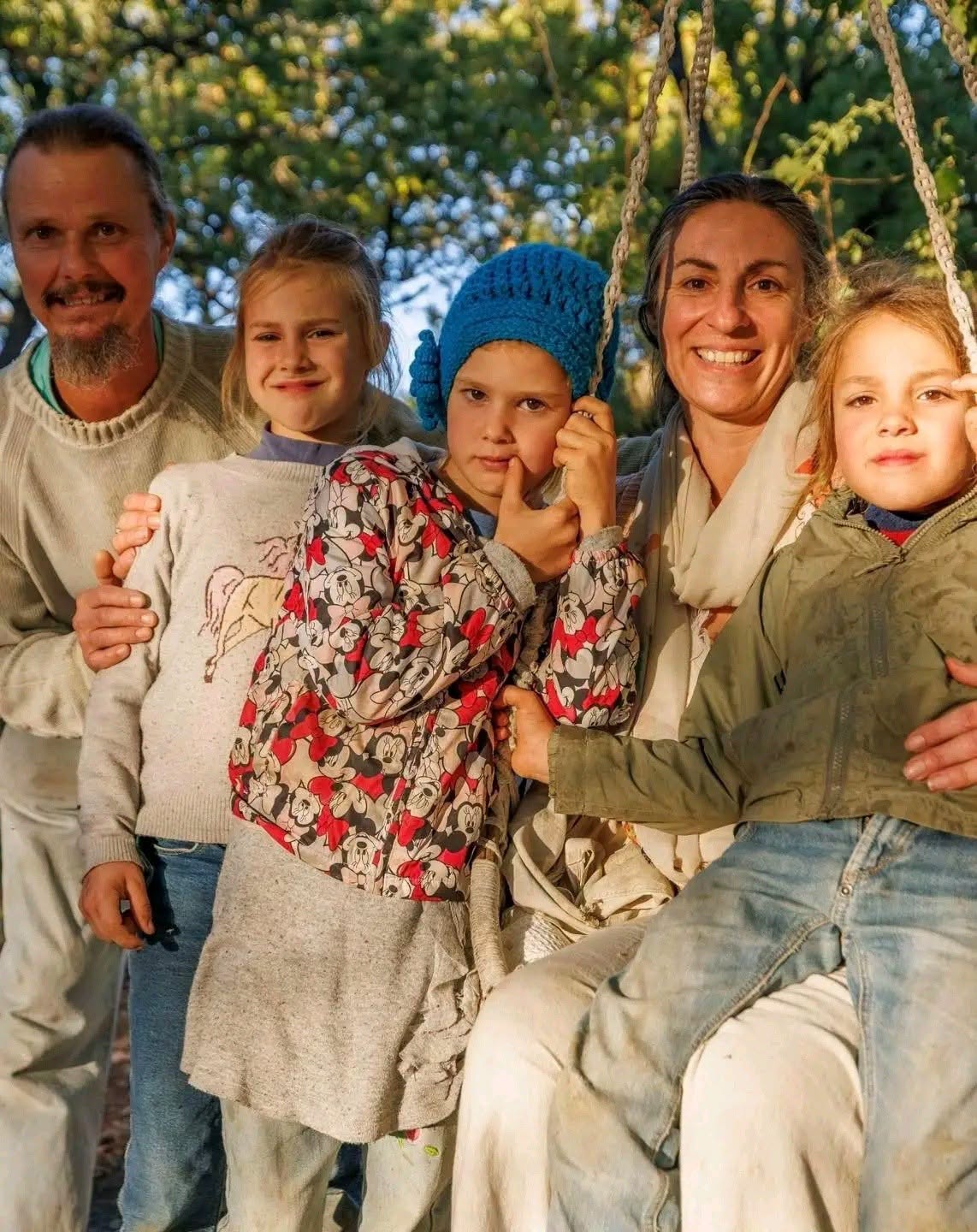 Famiglia nel bosco, la decisione del Tribunale: “I bambini…” (1 / 2)