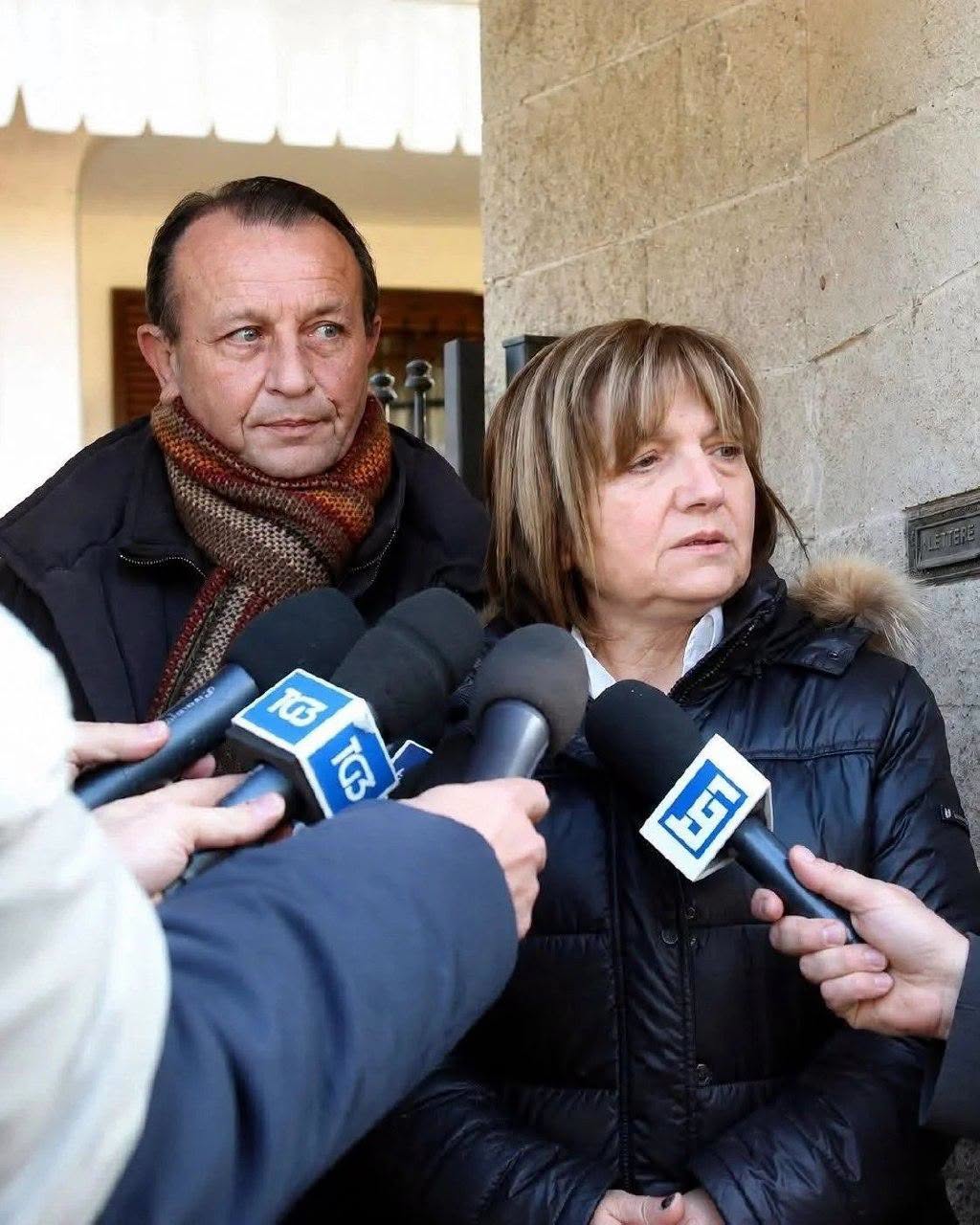 Caso Alberto Stasi, la famiglia Poggi rompe il silenzio: le dure parole (1 / 2)