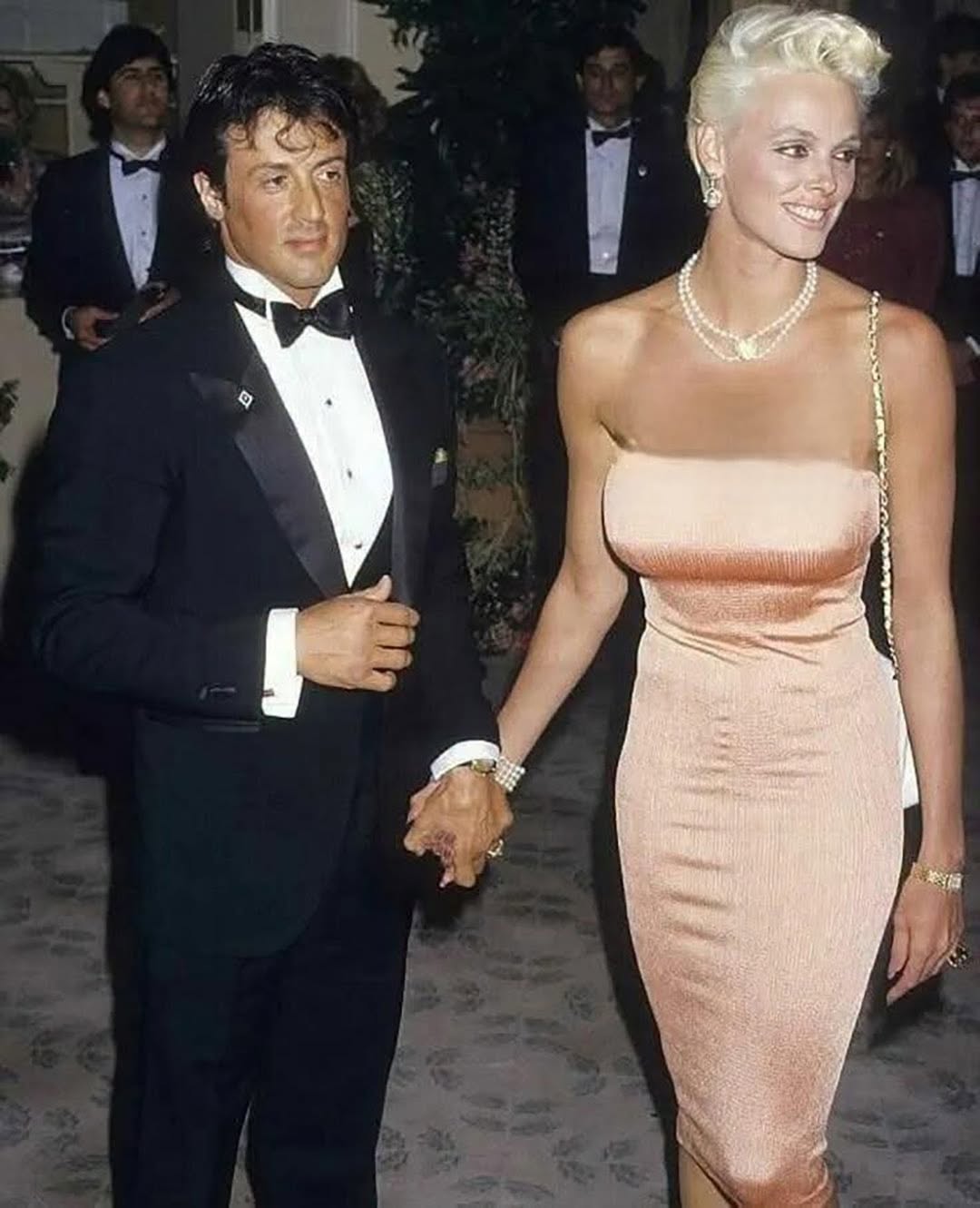 Brigitte Nielsen a 62 anni: il segreto di una trasformazione che si sta facendo un nome